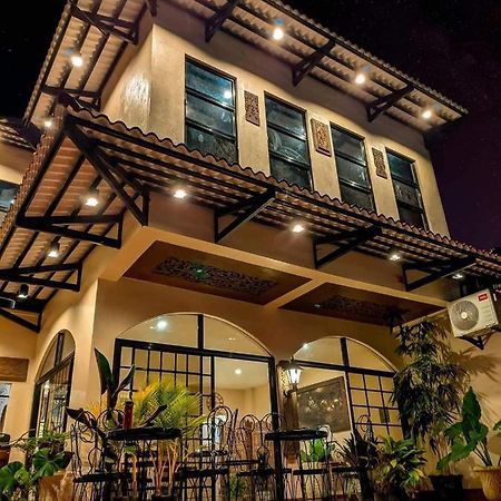 Residencia Orlina Dumaguete City Exterior foto