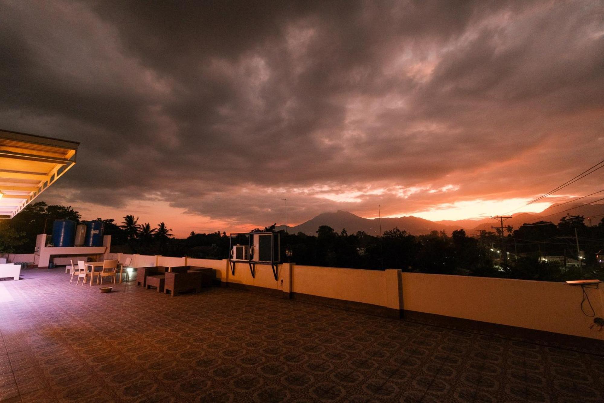 Residencia Orlina Dumaguete City Exterior foto