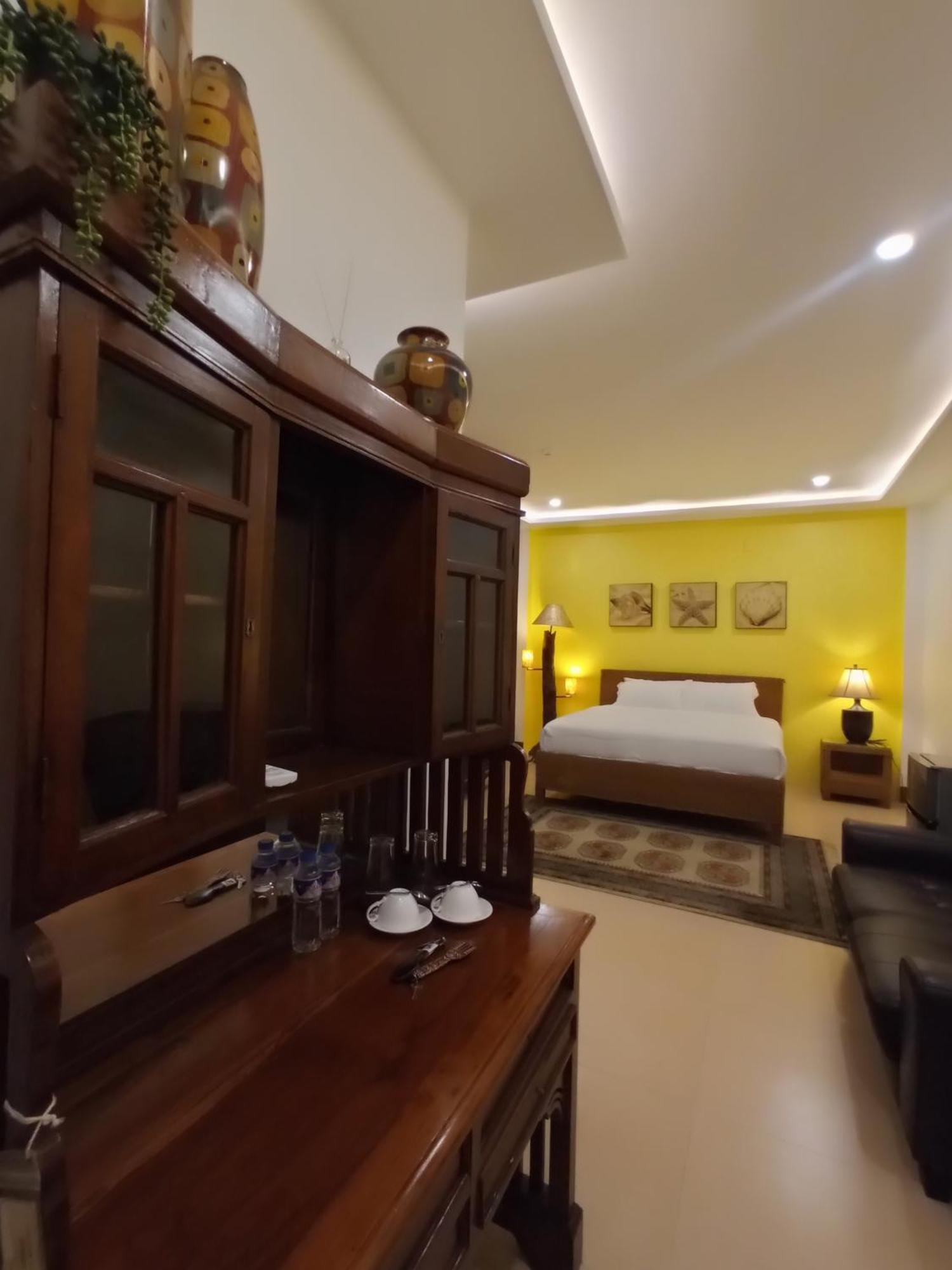 Residencia Orlina Dumaguete City Exterior foto